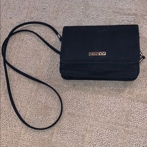 Cute, black cross body purse!